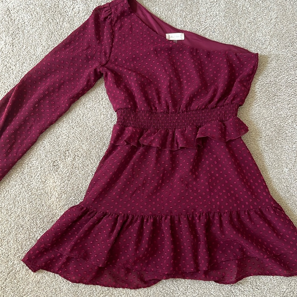 One shoulder maroon mini dress from Altar’d State, large and only worn once